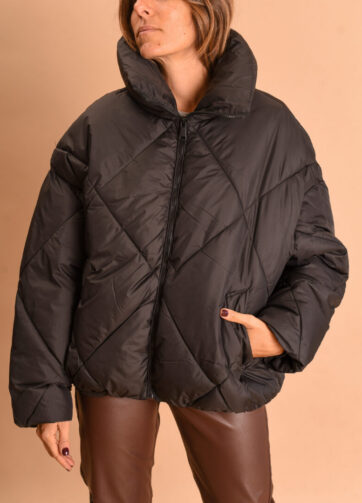 CAMPERA OVER ROMBOS